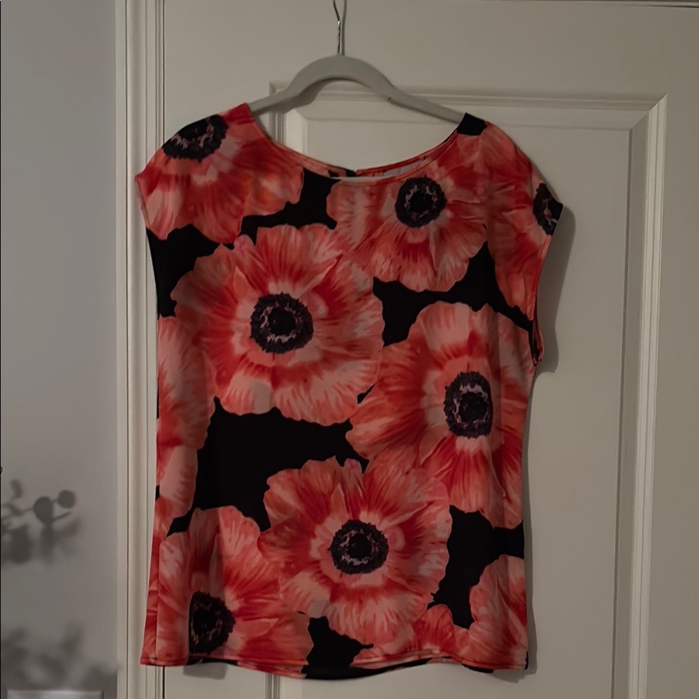 Floral Print Women's Top - Black and Red